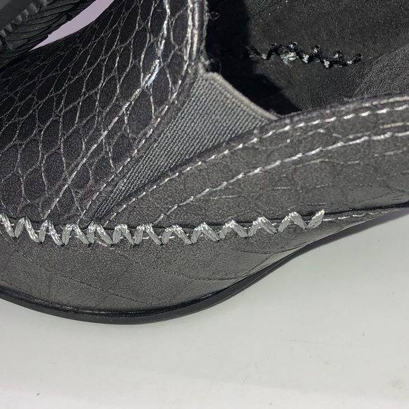 RIALTO Comfort Vette Croc Embossed Faux Leather Mules-7W - Picture 6 of 16